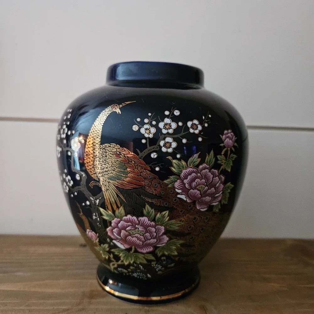 Vintage Cobalt Blue Peacock Floral Ginger Jar Vase Asian Style Decorative
